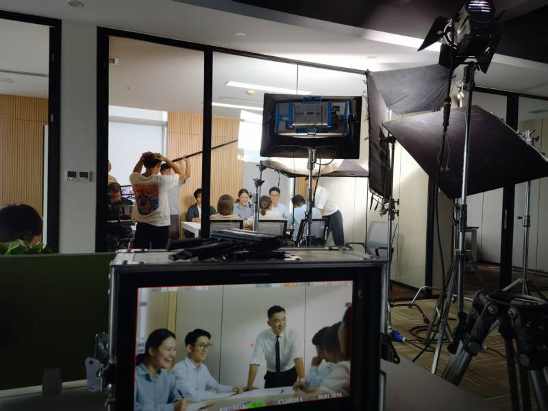 克拉玛依区产品宣传视频制作方案：全流程成本管控，小预算也能拍出大片既视感